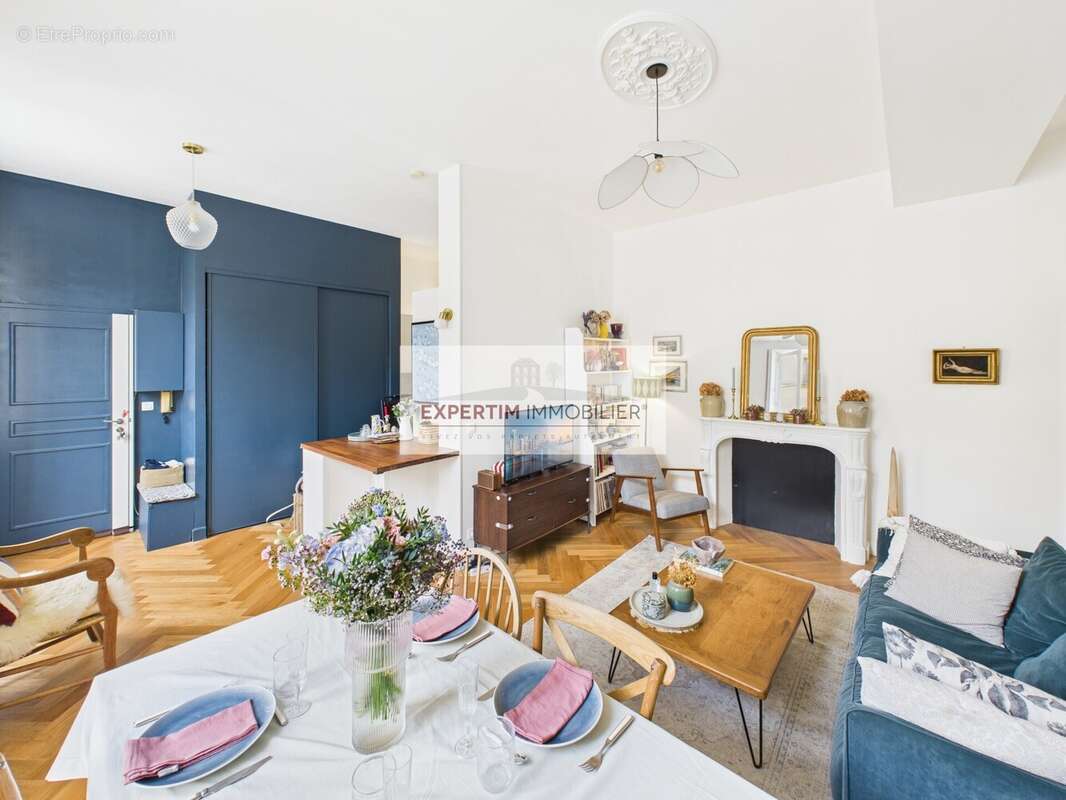 Appartement à VERSAILLES