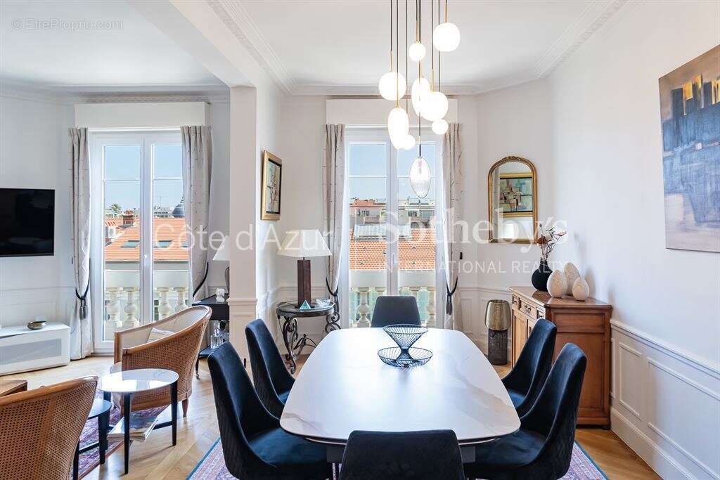 Nice Carré d'Or, appartement Belle Époque de 146 m² avec 4 chambres sur le boulevard Victor Hugo - photo 7