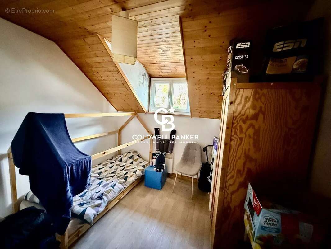 Appartement à SAINT-CERGUES