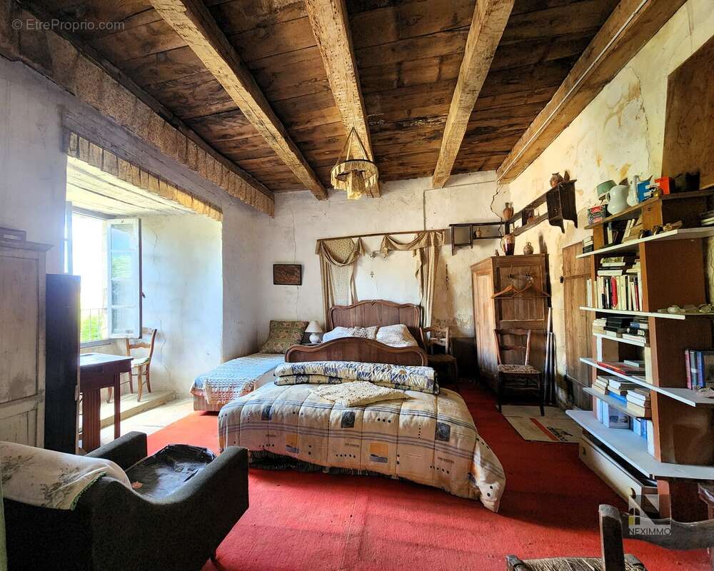 n°4 - Maison à DOURNAZAC