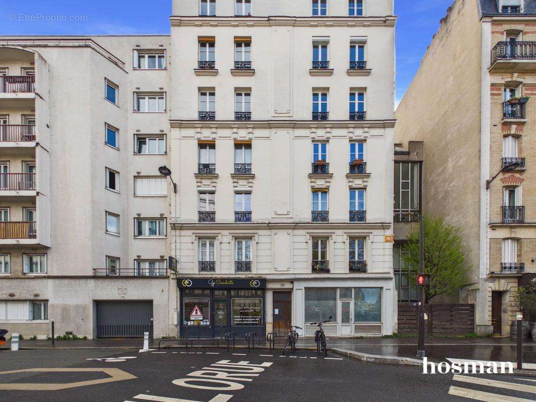 Appartement à PARIS-14E