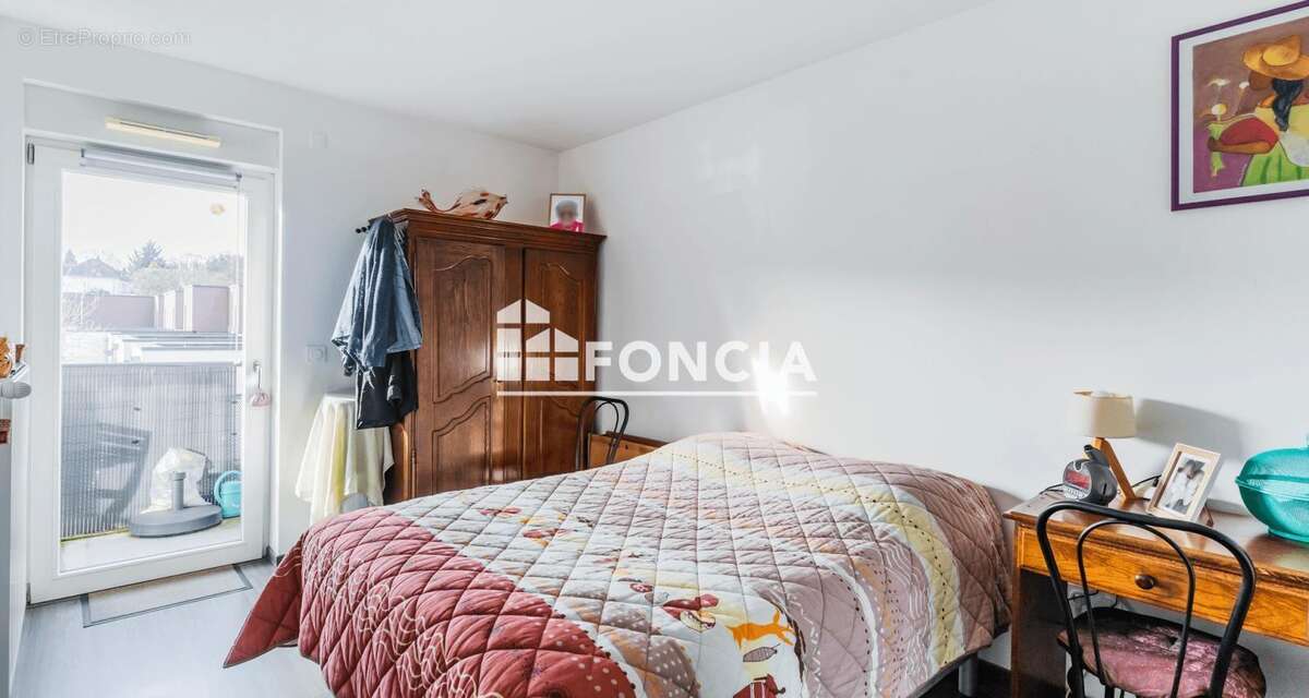 Appartement à SCY-CHAZELLES