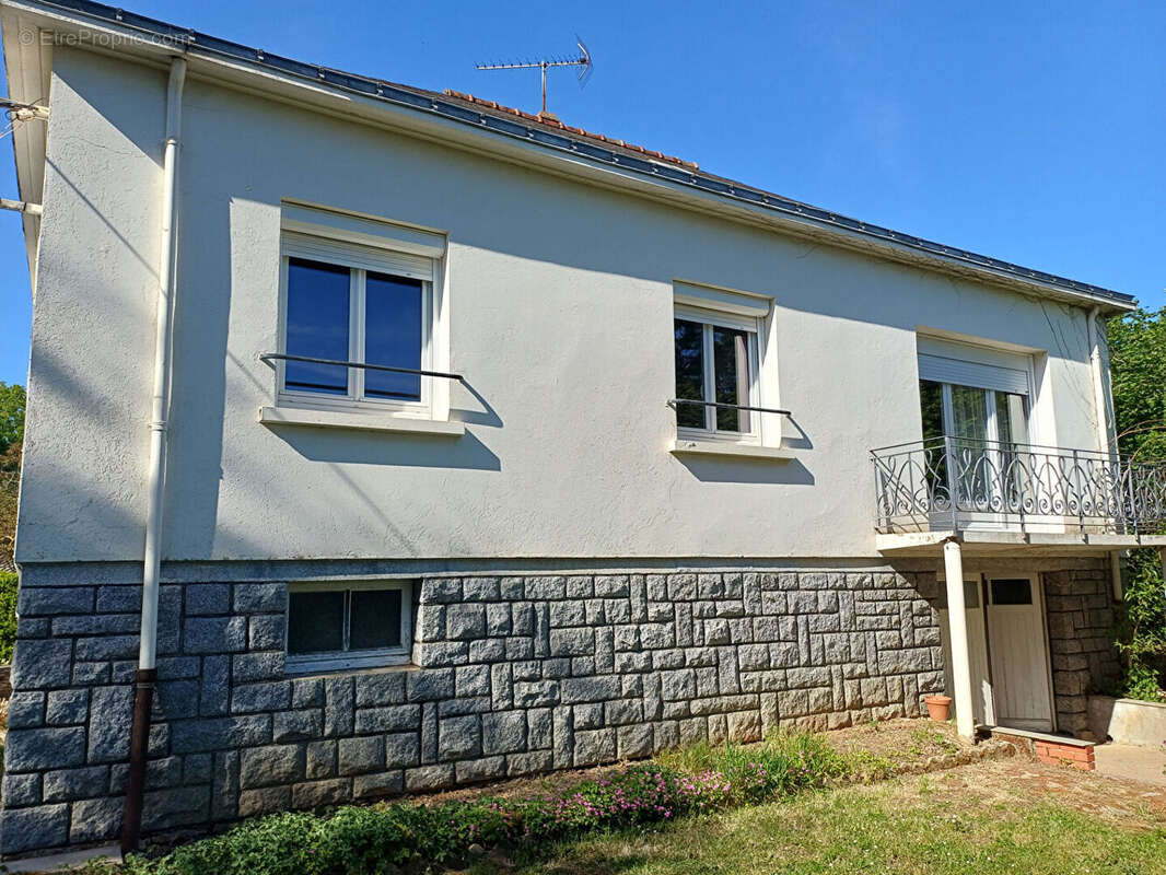 Maison à NIVILLAC