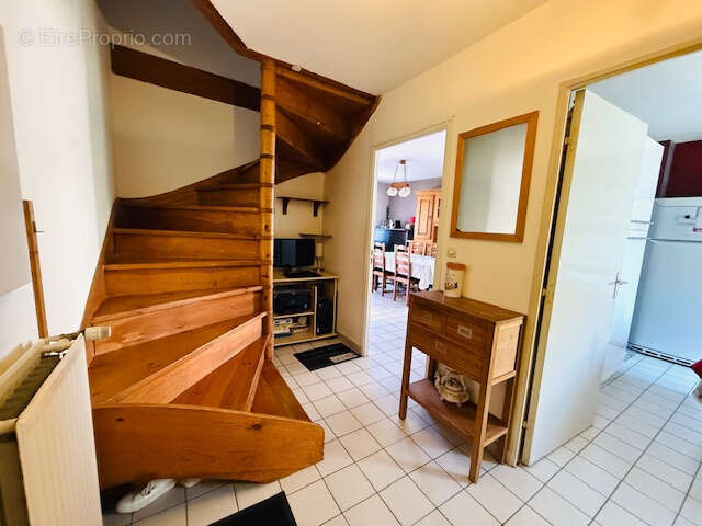 Maison 3 chambres, garage, extérieur sur castelnau le lez - photo 3