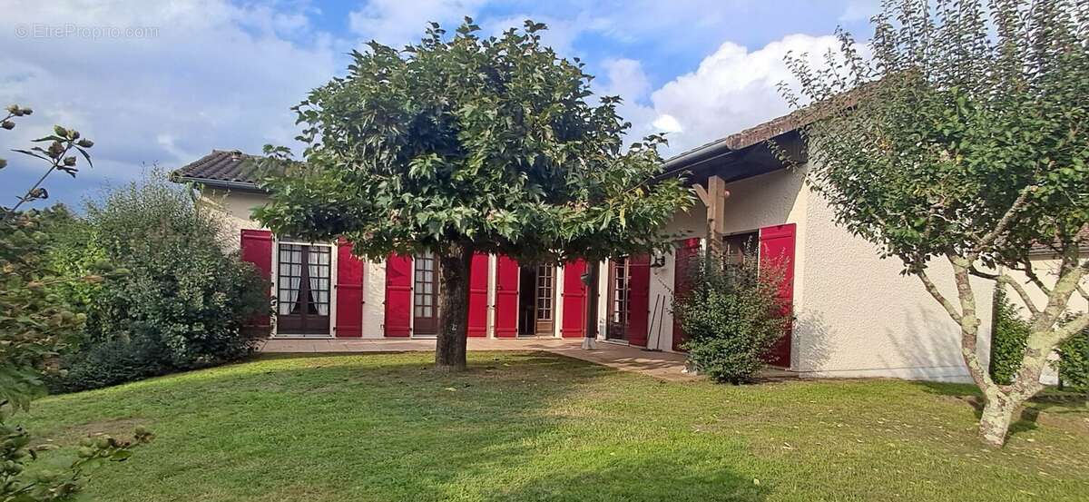 Maison à LA ROCHEFOUCAULD