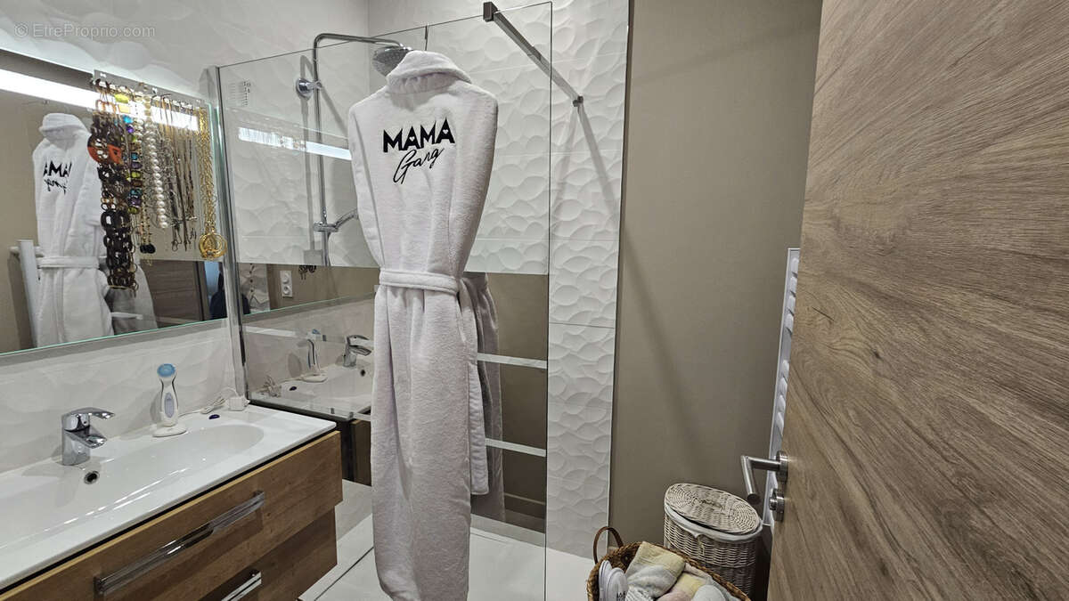 Appartement à SANARY-SUR-MER