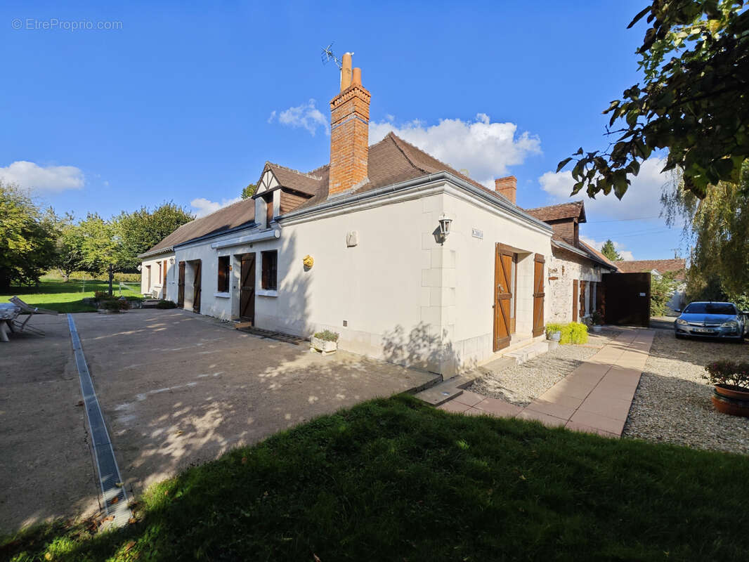 Maison à ATHEE-SUR-CHER