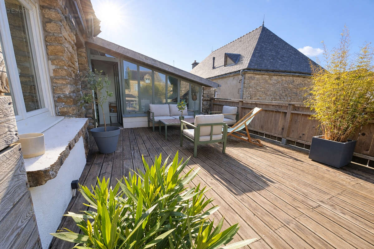 Maison à LA VRAIE-CROIX