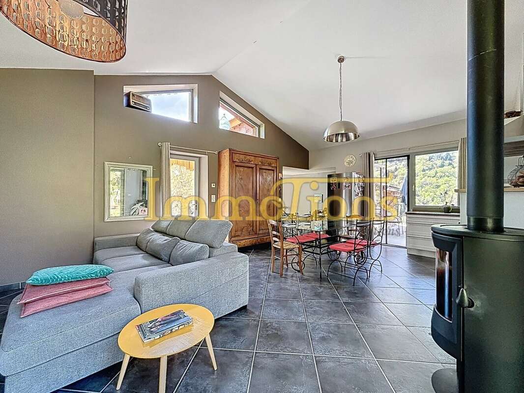 Maison à SAINT-LAURENT-EN-ROYANS