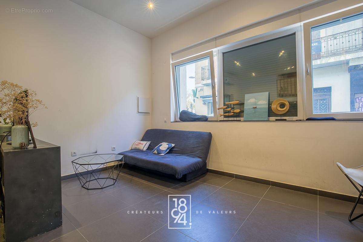 Appartement à MARSEILLE-8E