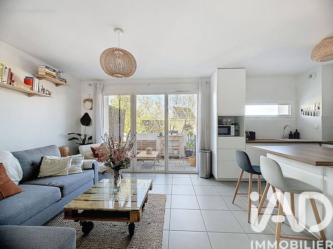 Photo 1 - Appartement à BORDEAUX