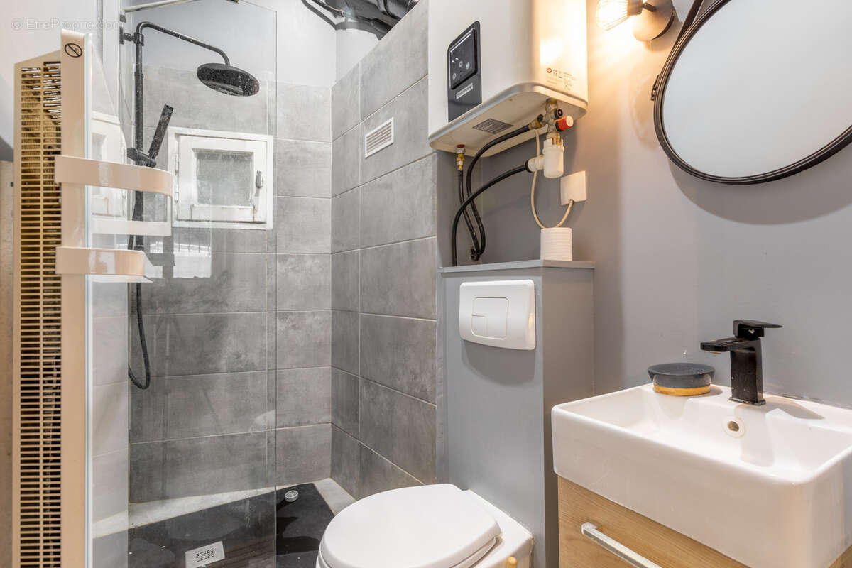 Appartement à PARIS-18E