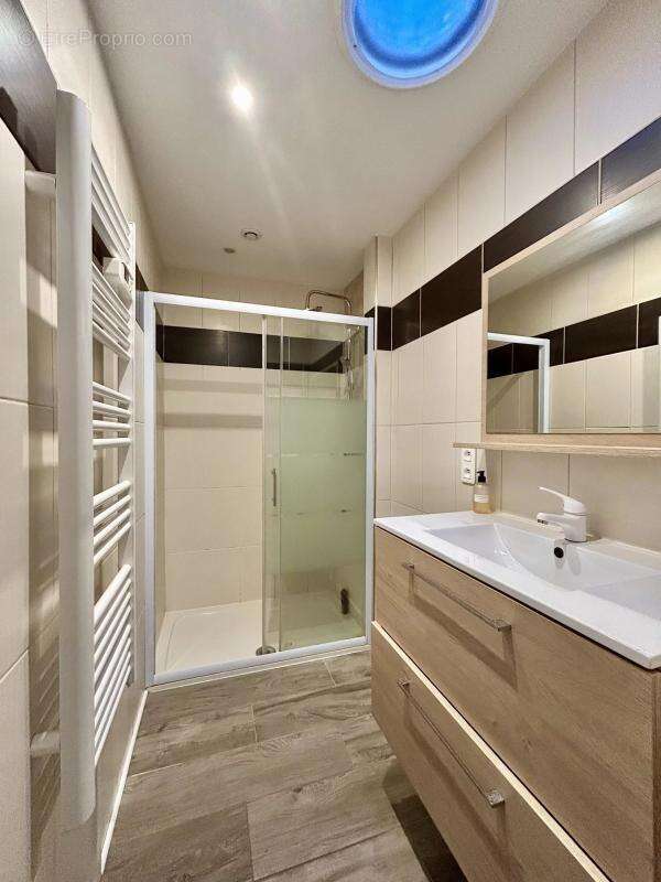 Maison à SAINT-GENIX-SUR-GUIERS