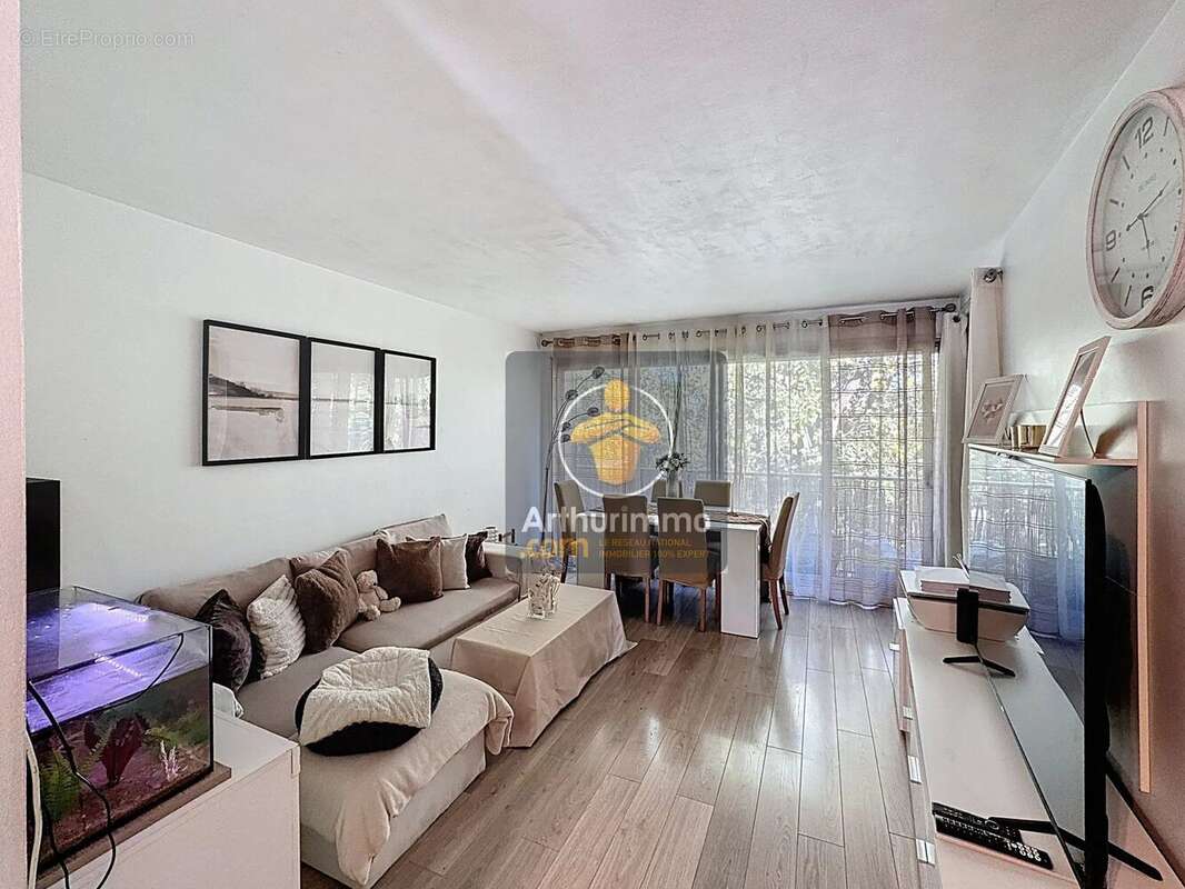 Appartement à LIMEIL-BREVANNES