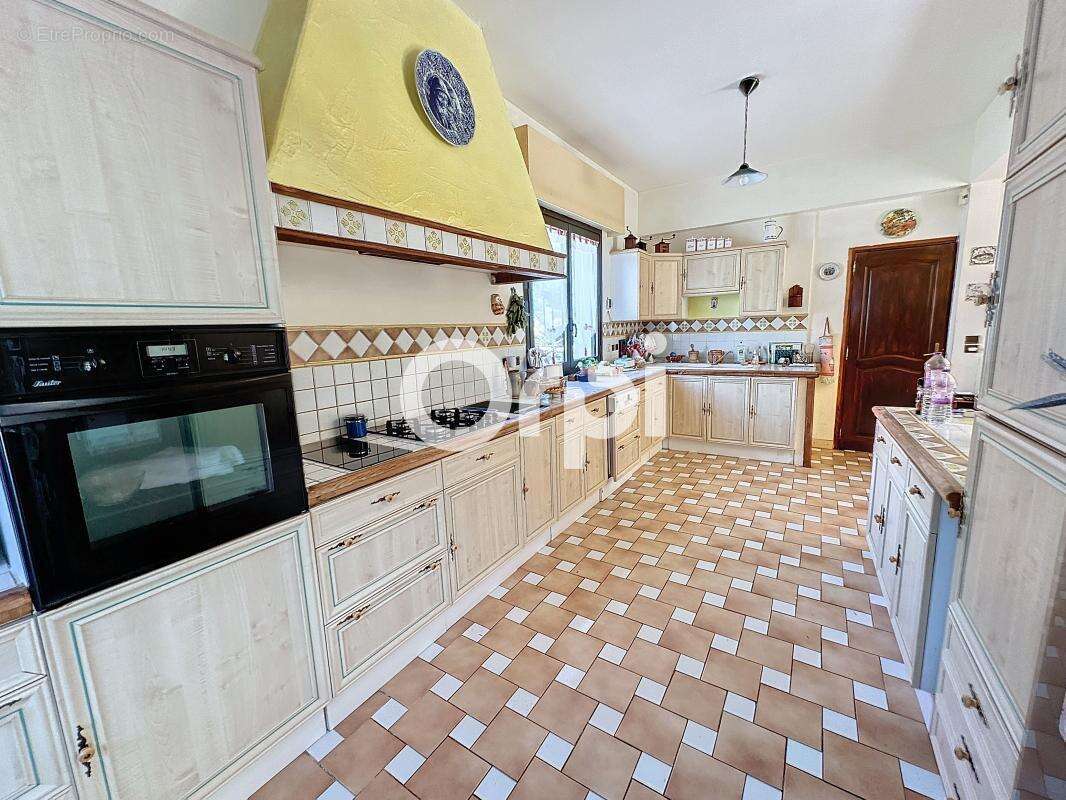 Maison à MARGNY-SUR-MATZ