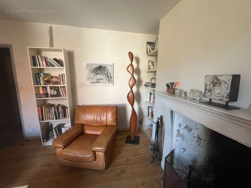 A vendre Maison de ville au coeur de BAGNERES DE BIGORRE avec un jardin  () - photo 21