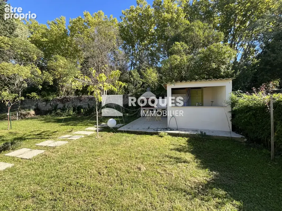 A vendre, villa contemporaine de 220m2 sur un terrain de 1306m2, Bédarieux - photo 14