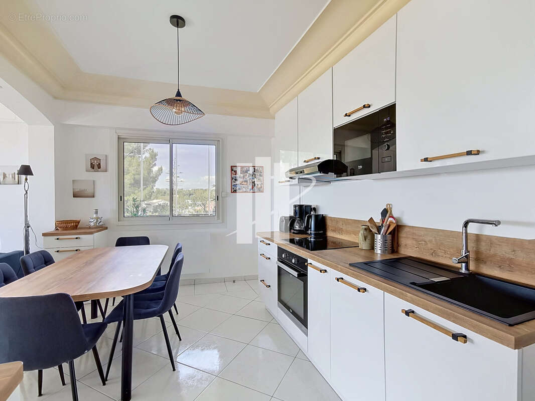 Appartement à SAINT-RAPHAEL