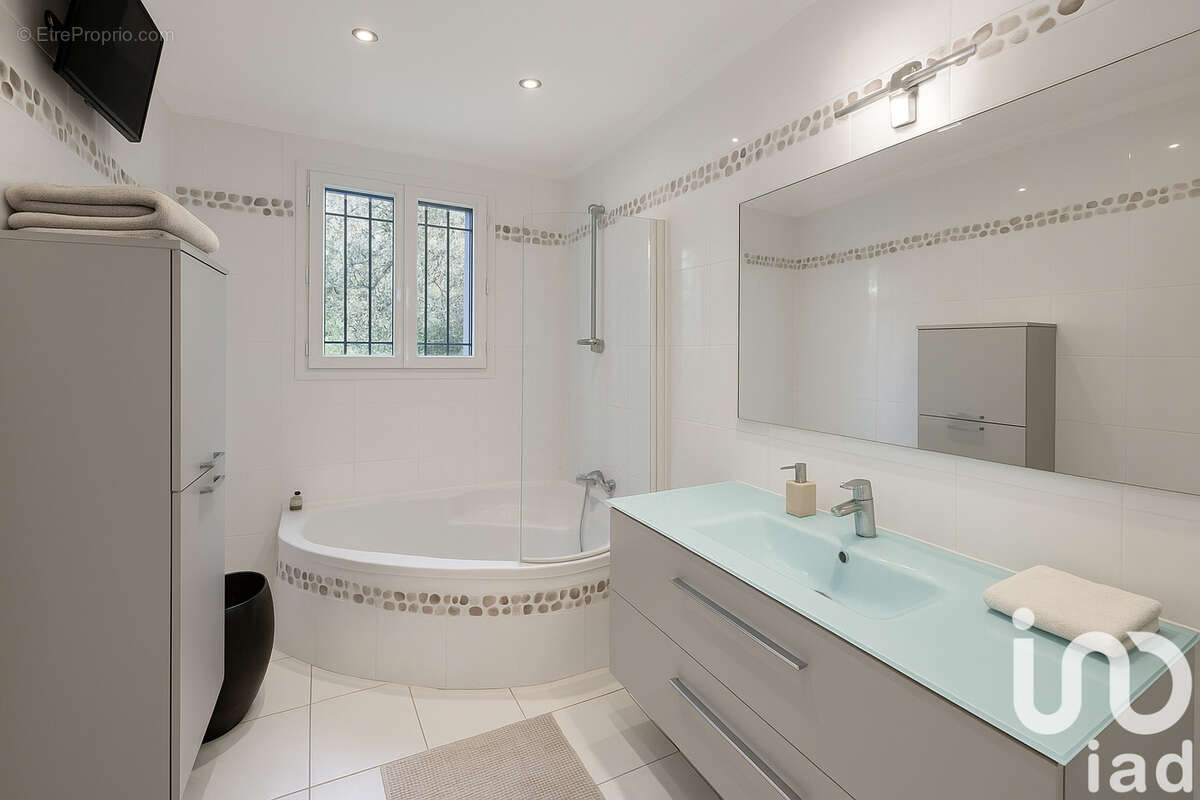 Photo 9 - Maison à MOUGINS