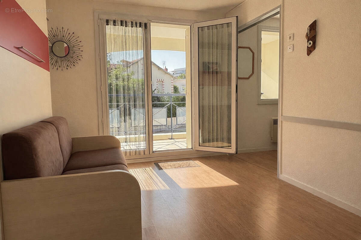 Appartement à VAUX-SUR-MER