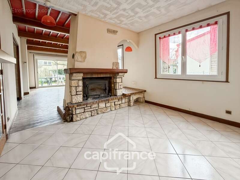 Maison à TOURNON-SUR-RHONE