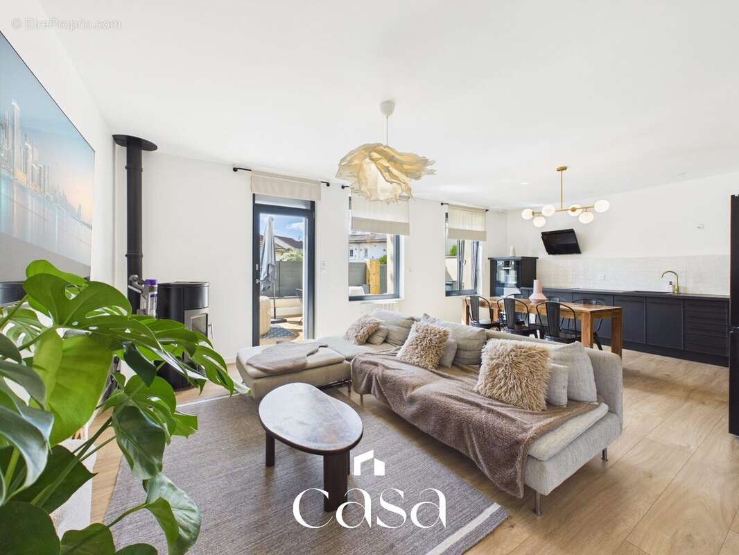 Maison 80 m² à Mondeville  - photo 2