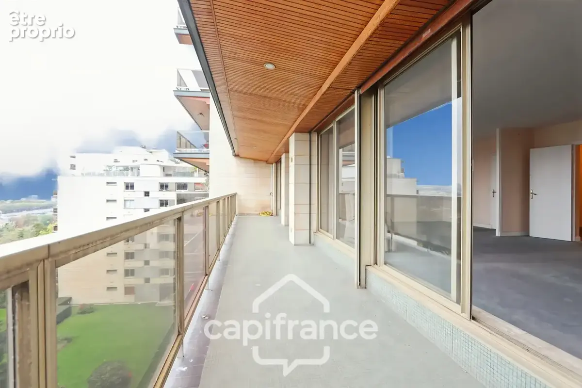 Appartement à vendre 5 pièces SAINT CLOUD (92) - photo 4