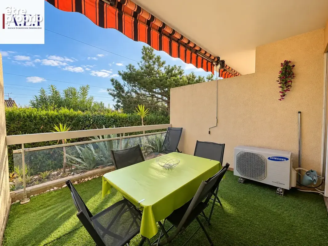 Bandol - Studio meublé avec terrasse & parking - photo 9