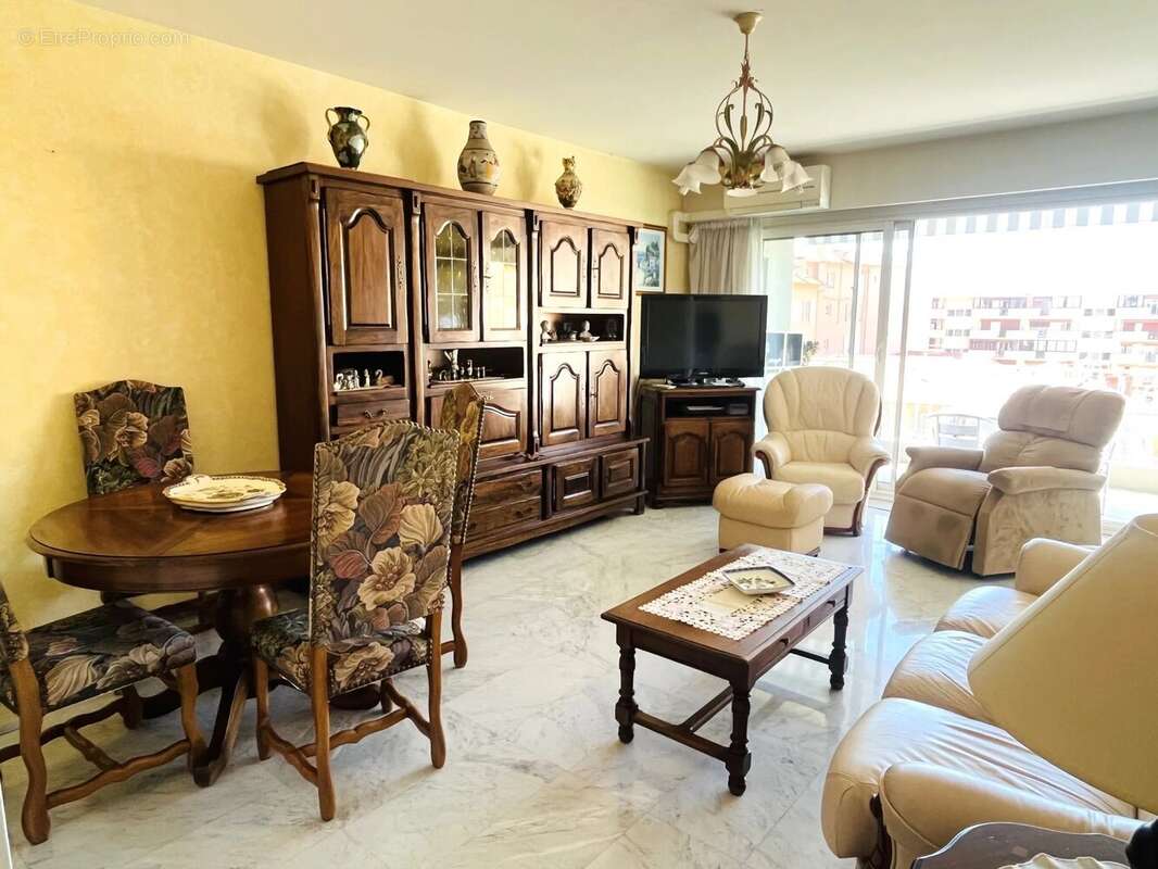 Appartement à MENTON