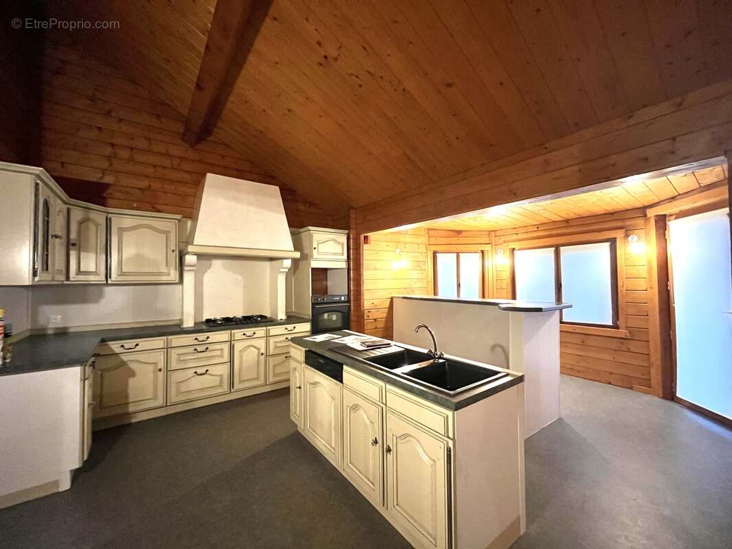 Maison à AUBIGNY-LES-POTHEES