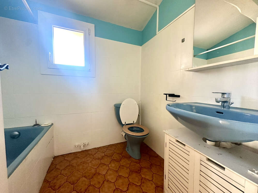 Appartement à PUGET-SUR-ARGENS