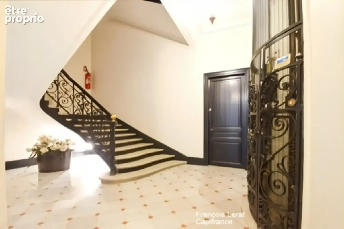 A vendre Appartement 5 pièces - LA MADELAINE - Quartier Botanique/Grand Boulevard - 140 m² - 3 chambres + 1 chambre de service - - photo 19