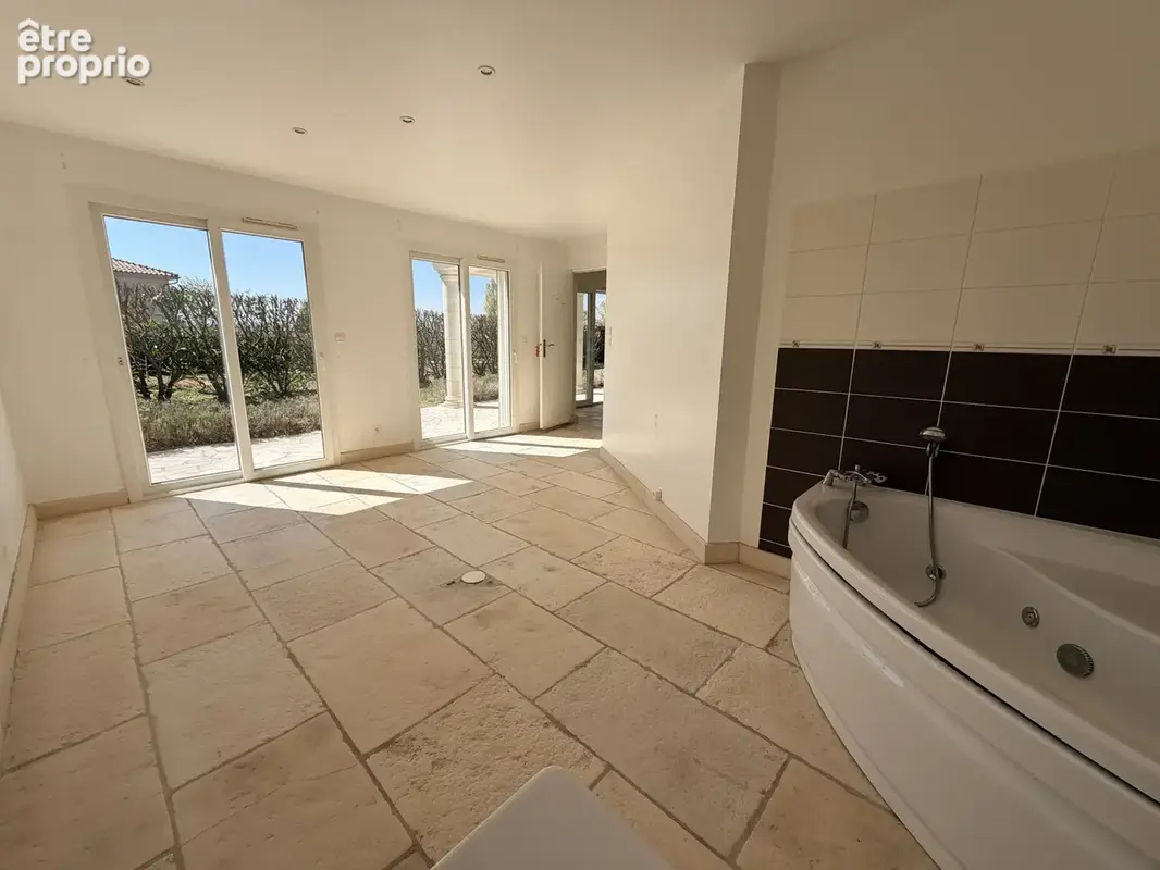 Maison 5 pièces de 175m2 + terrain constructible de 650m2 - BOZ - photo 10