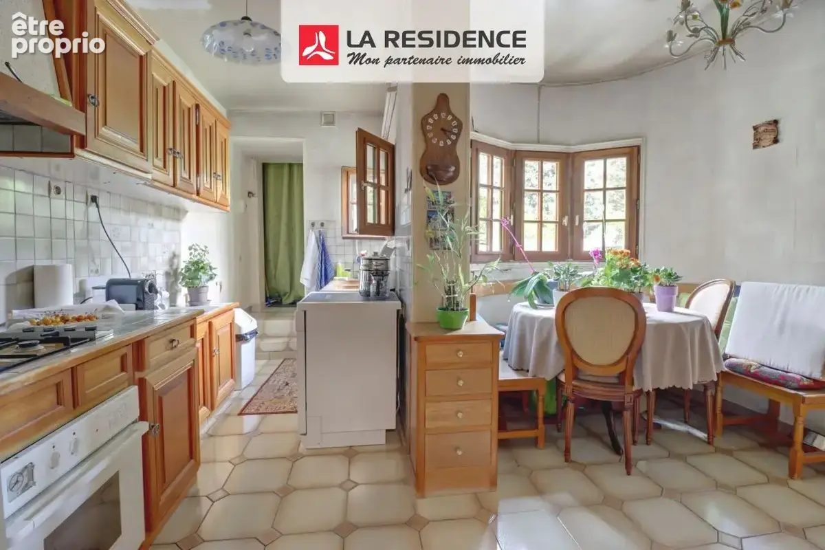 Maison 7 pièces 140 m² à vendre à Le Chesnay (78150) - photo 7