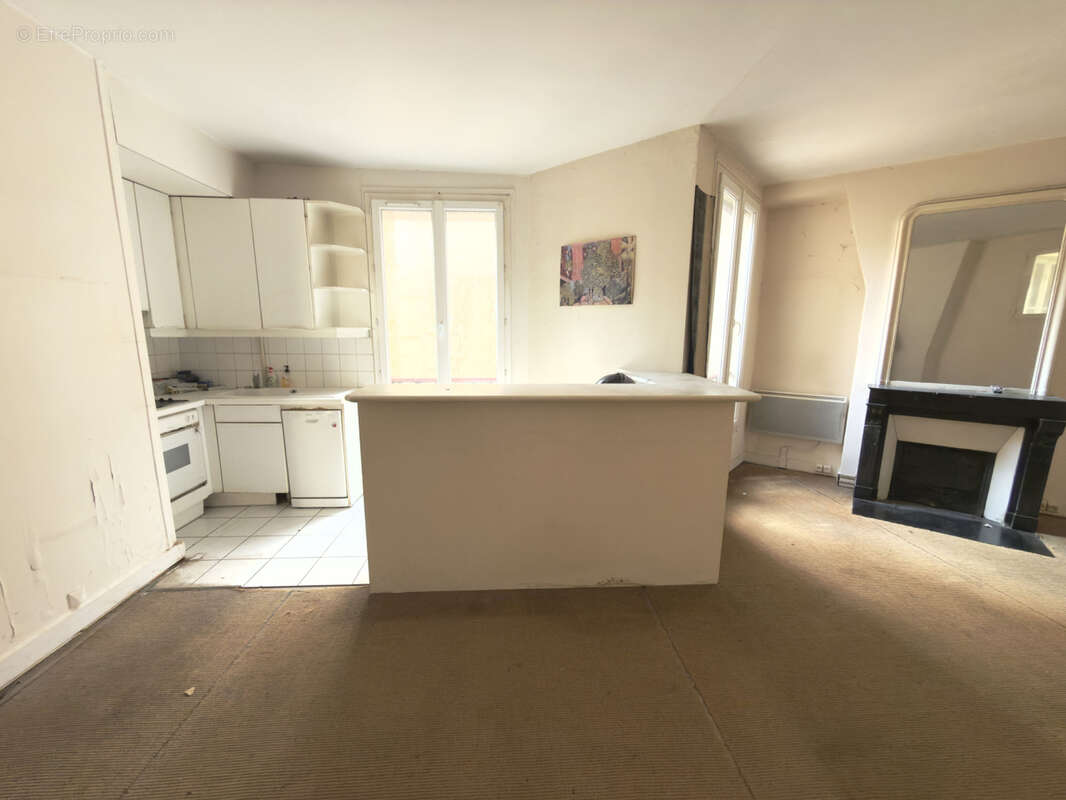 Appartement 60 m² à Paris-10e  - photo 5