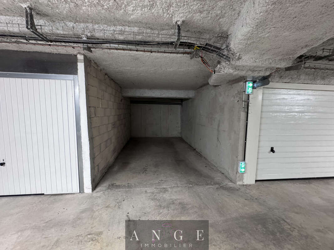 Appartement à CUERS