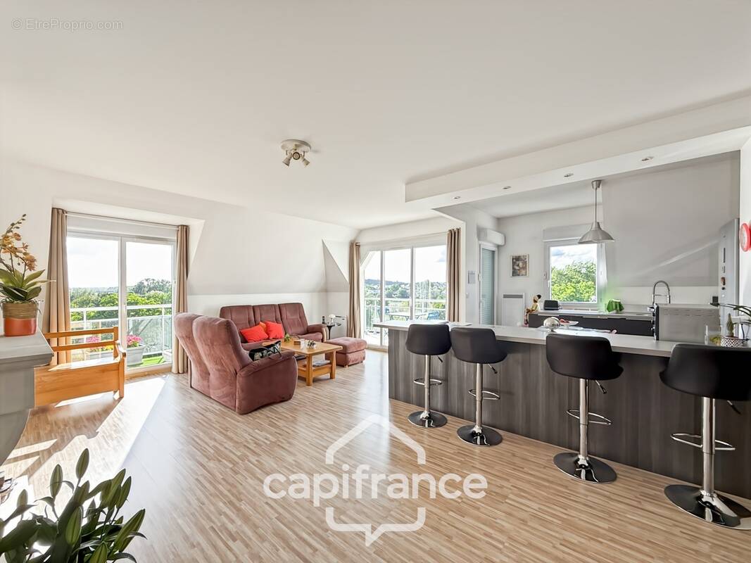 Appartement à LA RICHE