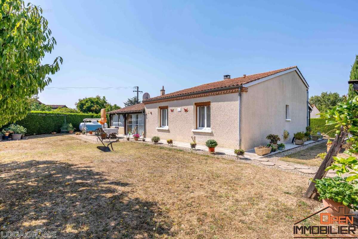 Maison à CASTELNAUD-DE-GRATECAMBE