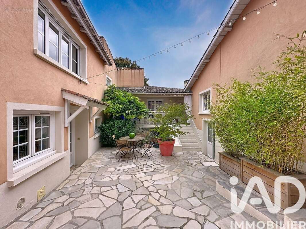 Photo 6 - Maison à CHARLY