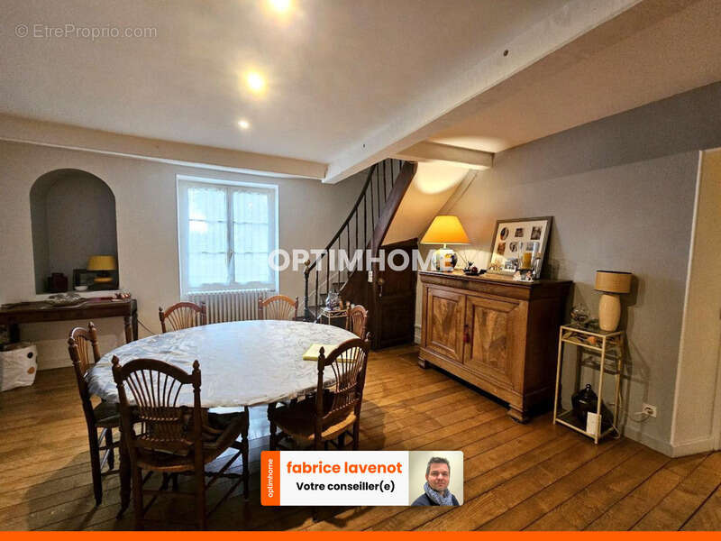 Maison à TAPONNAT-FLEURIGNAC