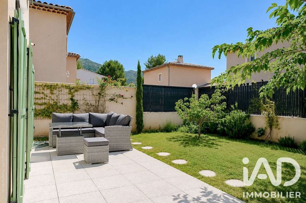 Photo 3 - Maison à GEMENOS