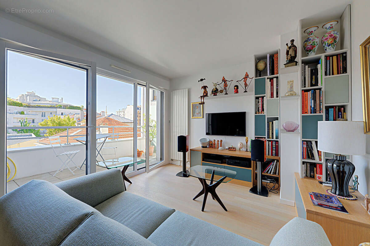 Résidence Standing 2019- DPE C  Centre Mairie  Appartement  3 pièces avec balcon Parking  et cave inclus - photo 2