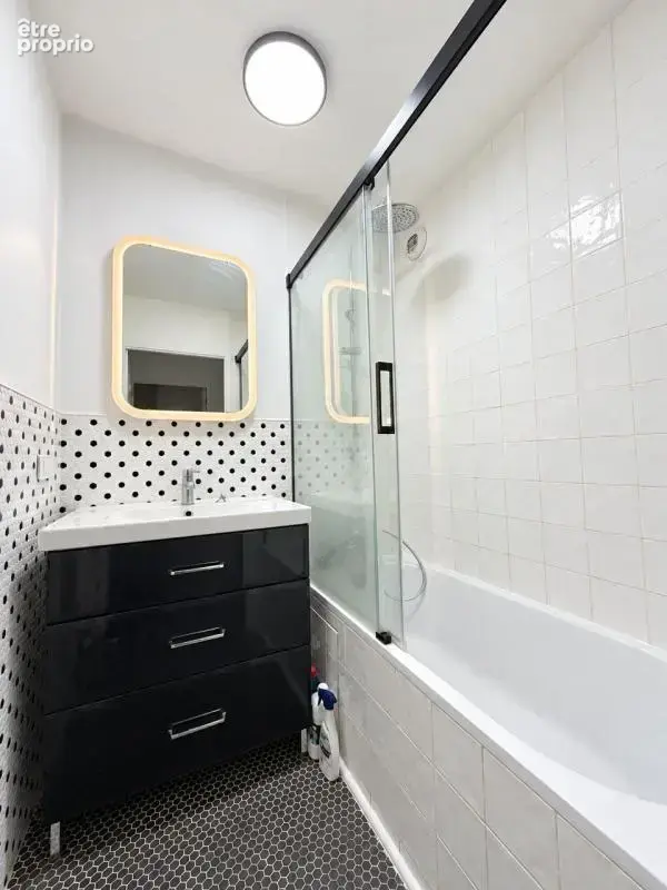 Appartement À Vendre - photo 8