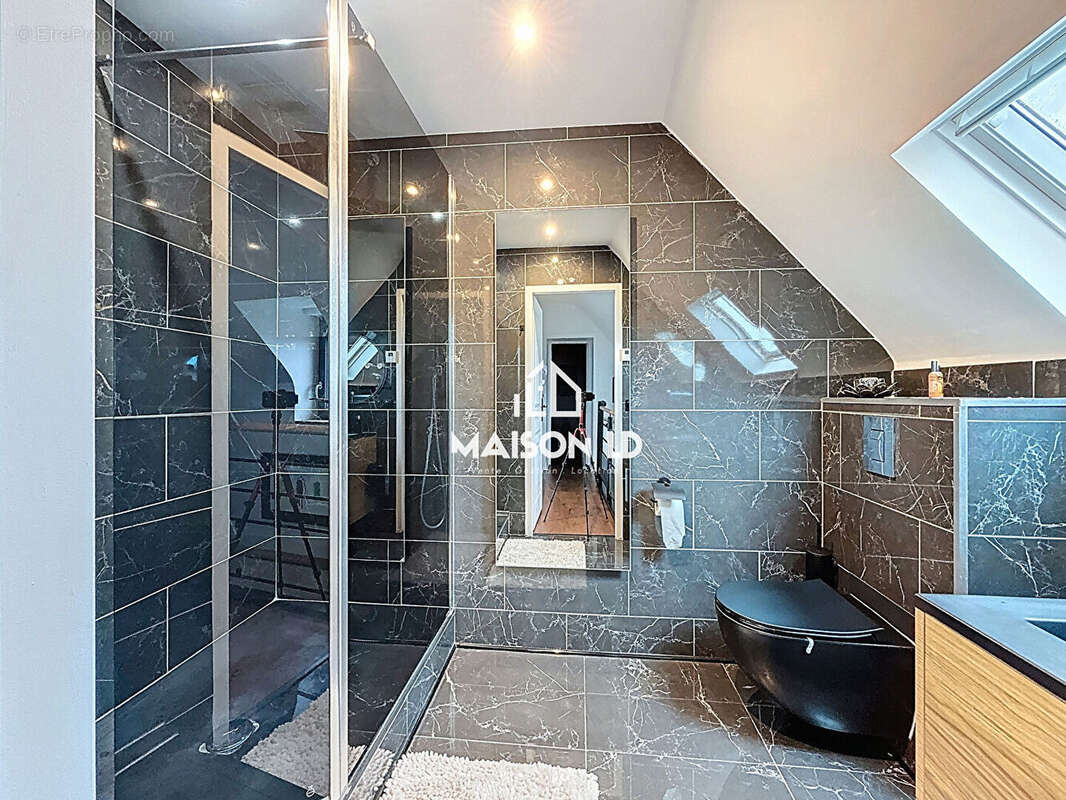 Maison à LANGRUNE-SUR-MER