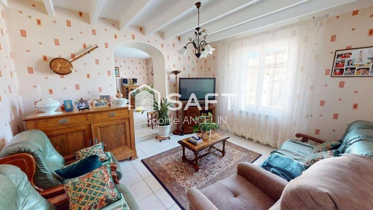 Photo 4 - Maison à FONTAINE-CHALENDRAY