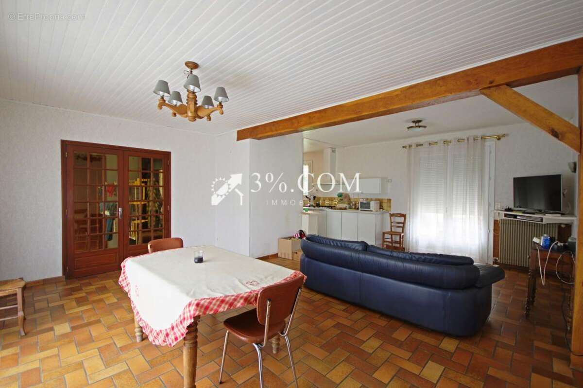 Maison à DOMART-EN-PONTHIEU