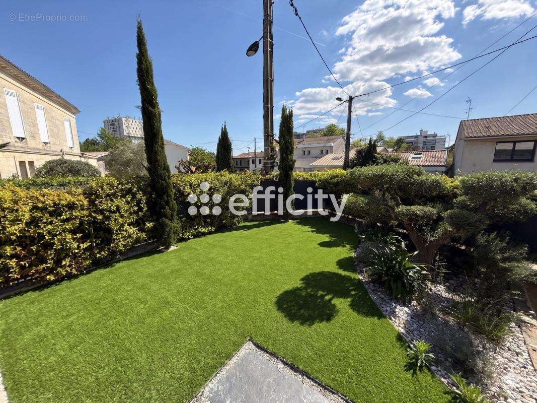 Maison 180 m² à Bordeaux  - photo 2