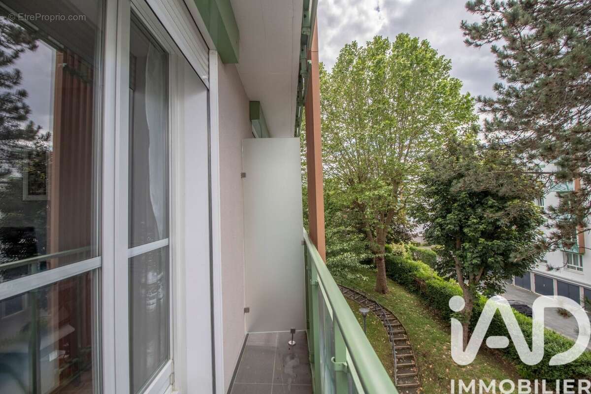 Photo 6 - Appartement à RUEIL-MALMAISON