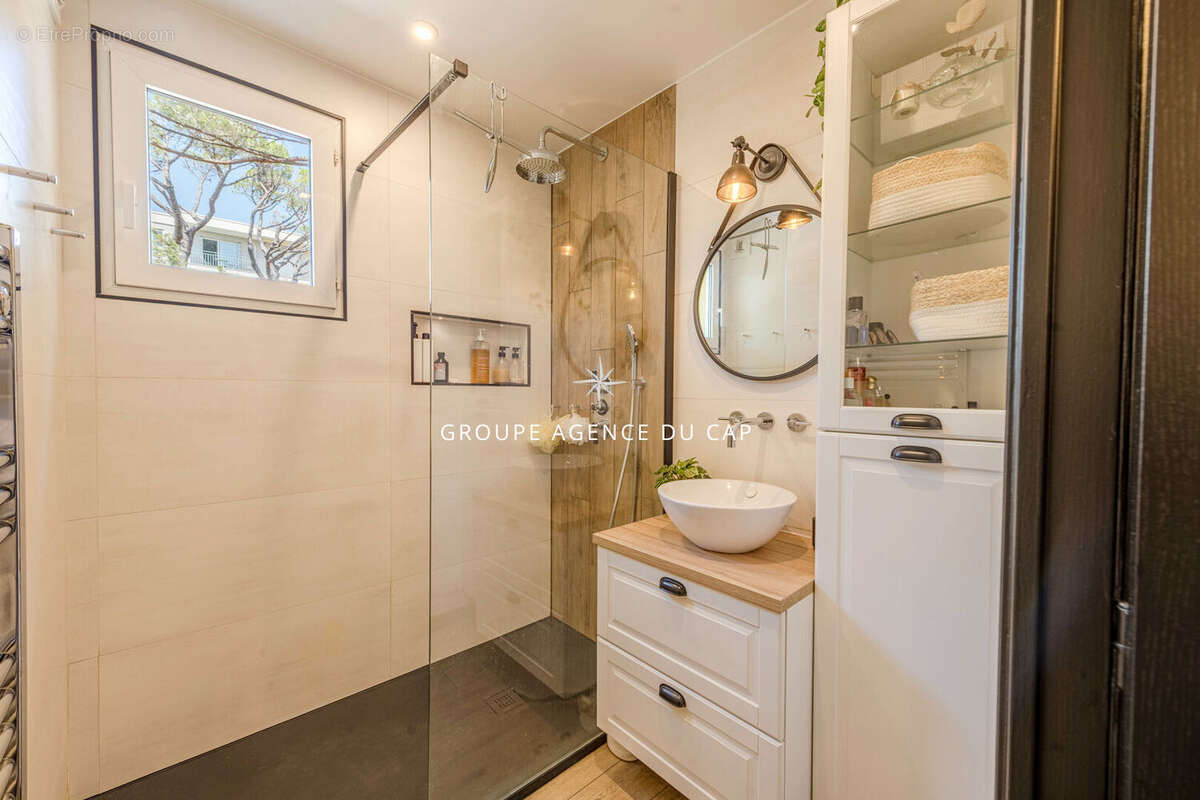 Spacieux Appartement 3p traversant avec deux terrasses, Saint Raphaël - photo 8