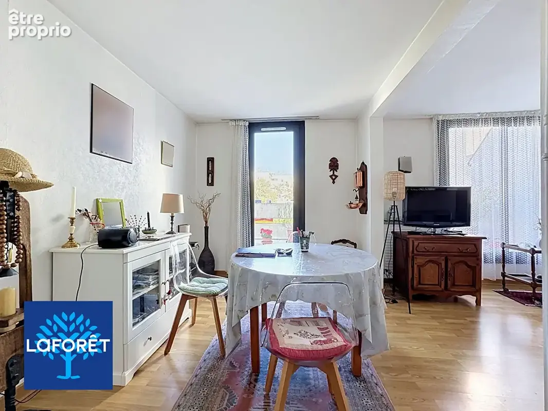Appartement Evry Courcouronnes 4 pièces 82.14m² + 2 parkings - photo 4